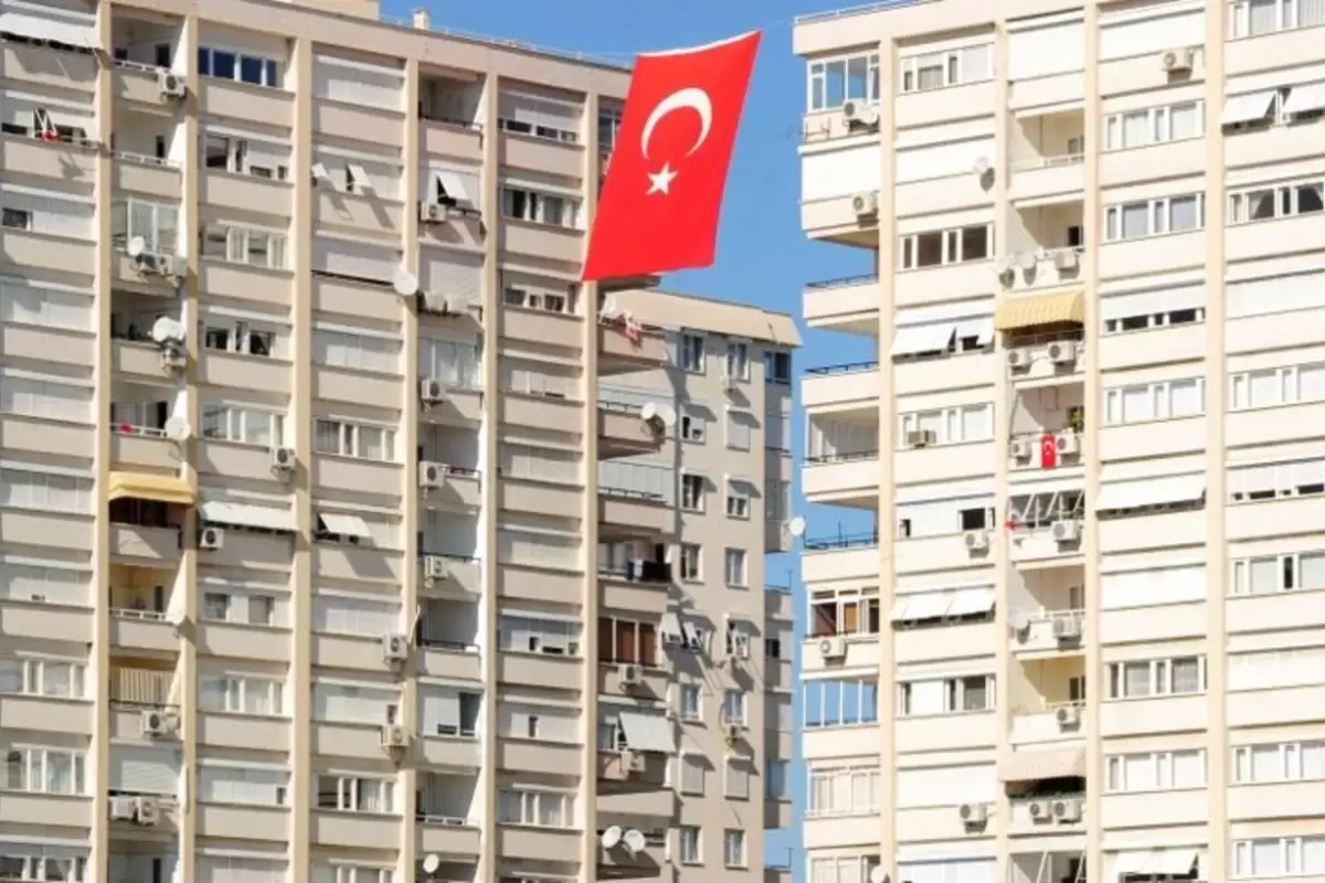 ترمز خرید خانه در ترکیه