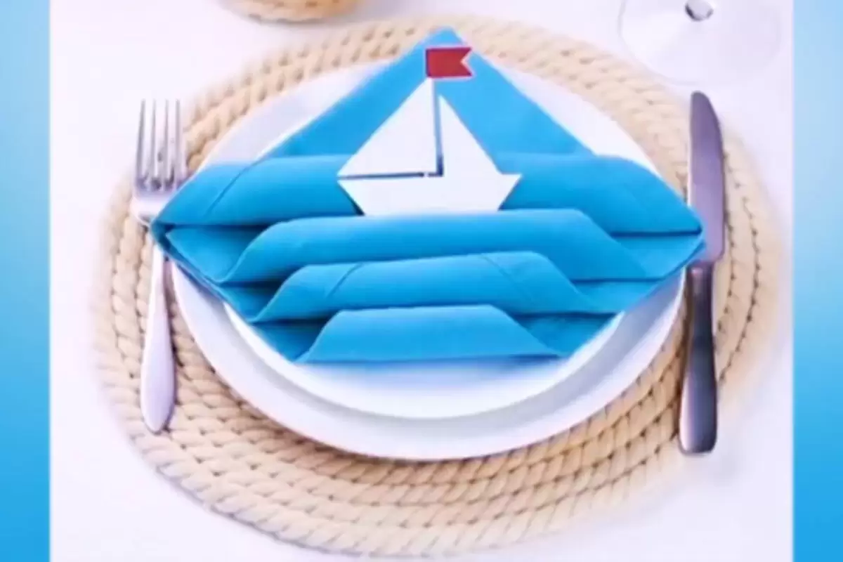 چند تکنیک برای تزئین میز غذا با دستمال سفره + فیلم