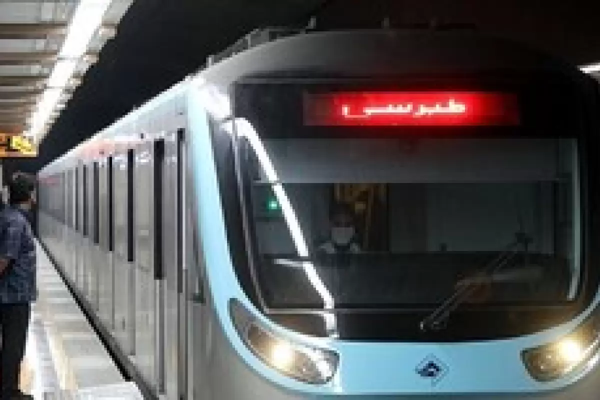 افزایش یک‌ساعته سرویس‌دهی خطوط قطار شهری مشهد