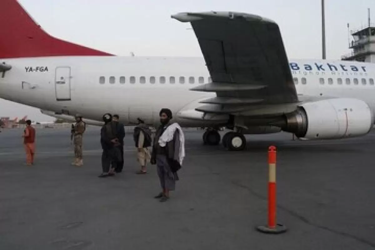 طالبان اداره فرودگاه‌ها را به امارات سپرد