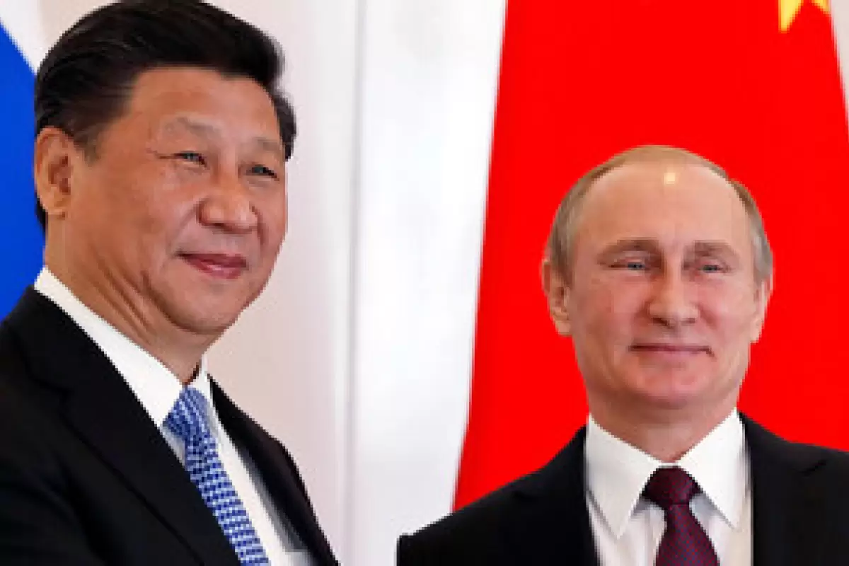 اقدام روسیه، چین و کشورهای بریکس علیه دلار/ هژمونی دلار در خطر افتاد