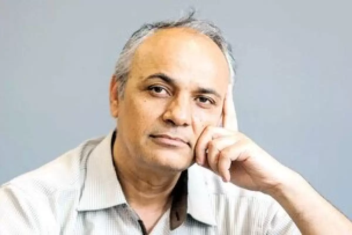 زیدآبادی: درگیرشدن اصلاح طلبان با حاکمیت،حاصلی ندارد و آنها را بی دلیل قربانی می کند