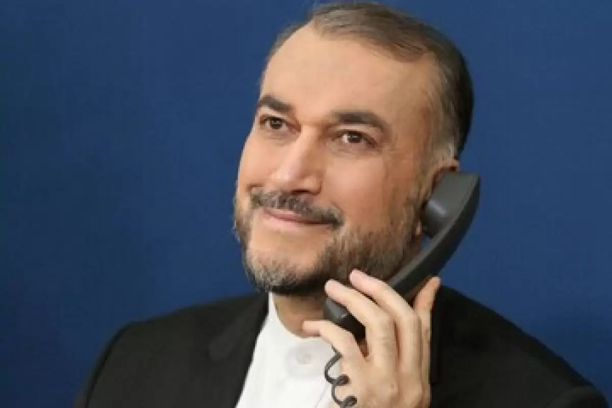 پیگیری آخرین وضعیت حجاج ایرانی در گفتگوی امیرعبداللهیان با رئیس سازمان حج و زیارت