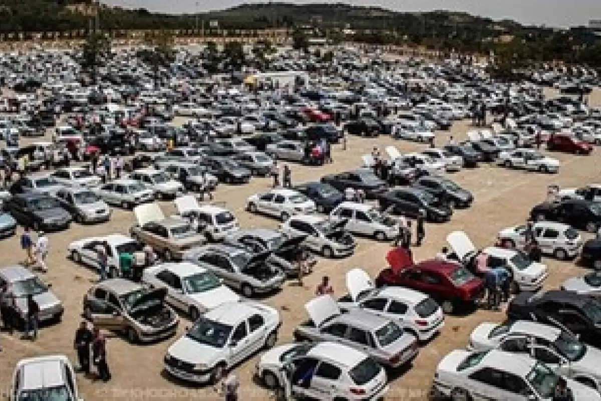 خبر خوش وزارت صنعت درباره بازار خودرو/ قالیباف: منتطر ریزش قیمت خودرو باشید