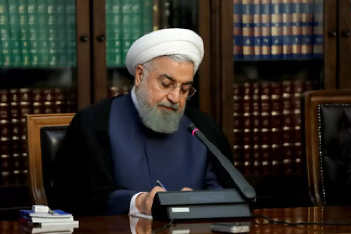 واکنش وزیر اقتصاد به سخنان ارزی روحانی