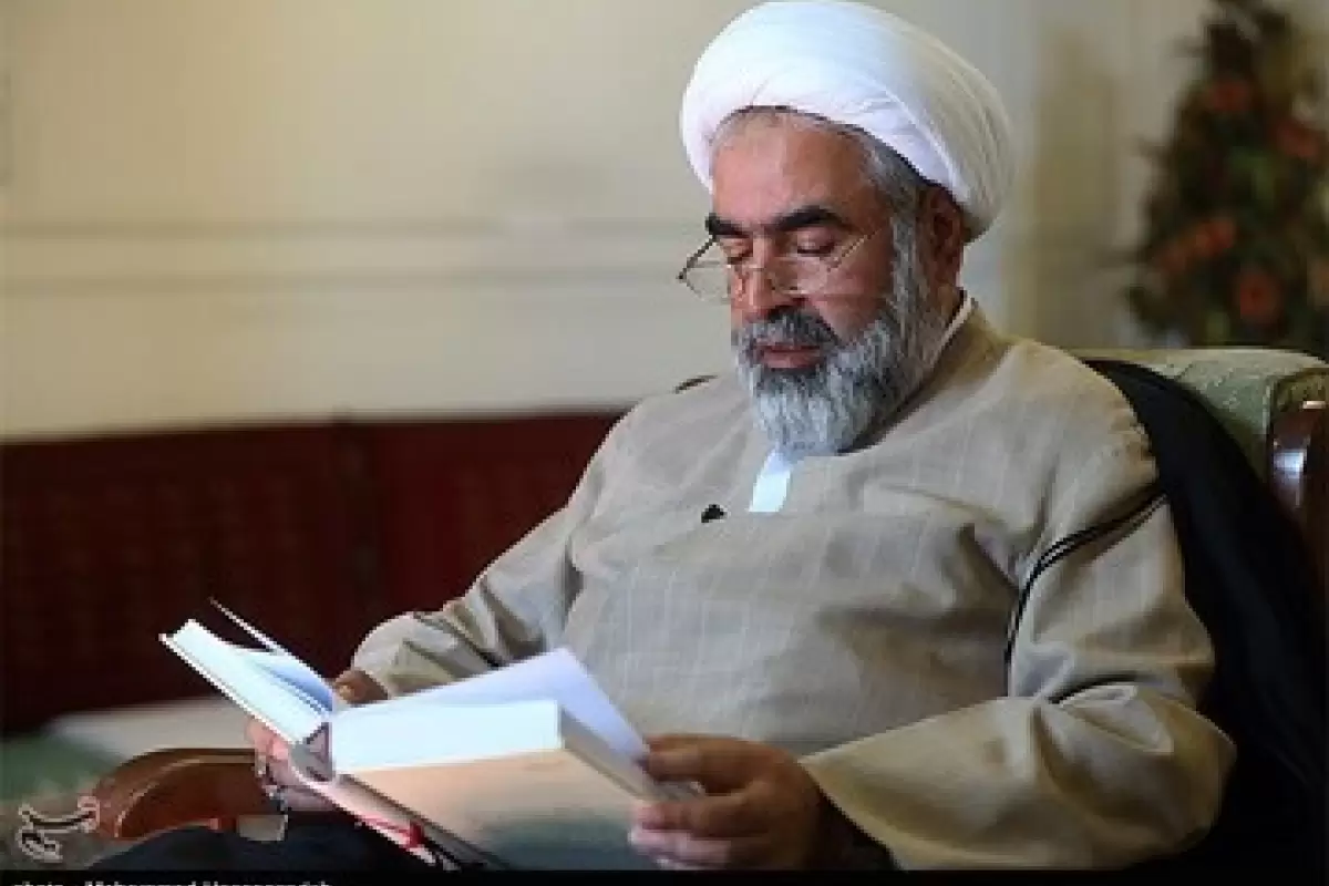 برشی از خاطرات آیت الله هاشمی رفسنجانی/ حسینیان عقیده دارد قتل‌ها برای بدنام کردن رهبری در مقابل آقای خاتمی شروع شده