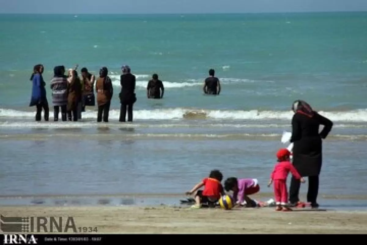 دبیر ستاد امر به معروف و نهی از منکر شهرستان قشم : نبود پلاژ بانوان در قشم بدحجابی‌ها را دامن زده است