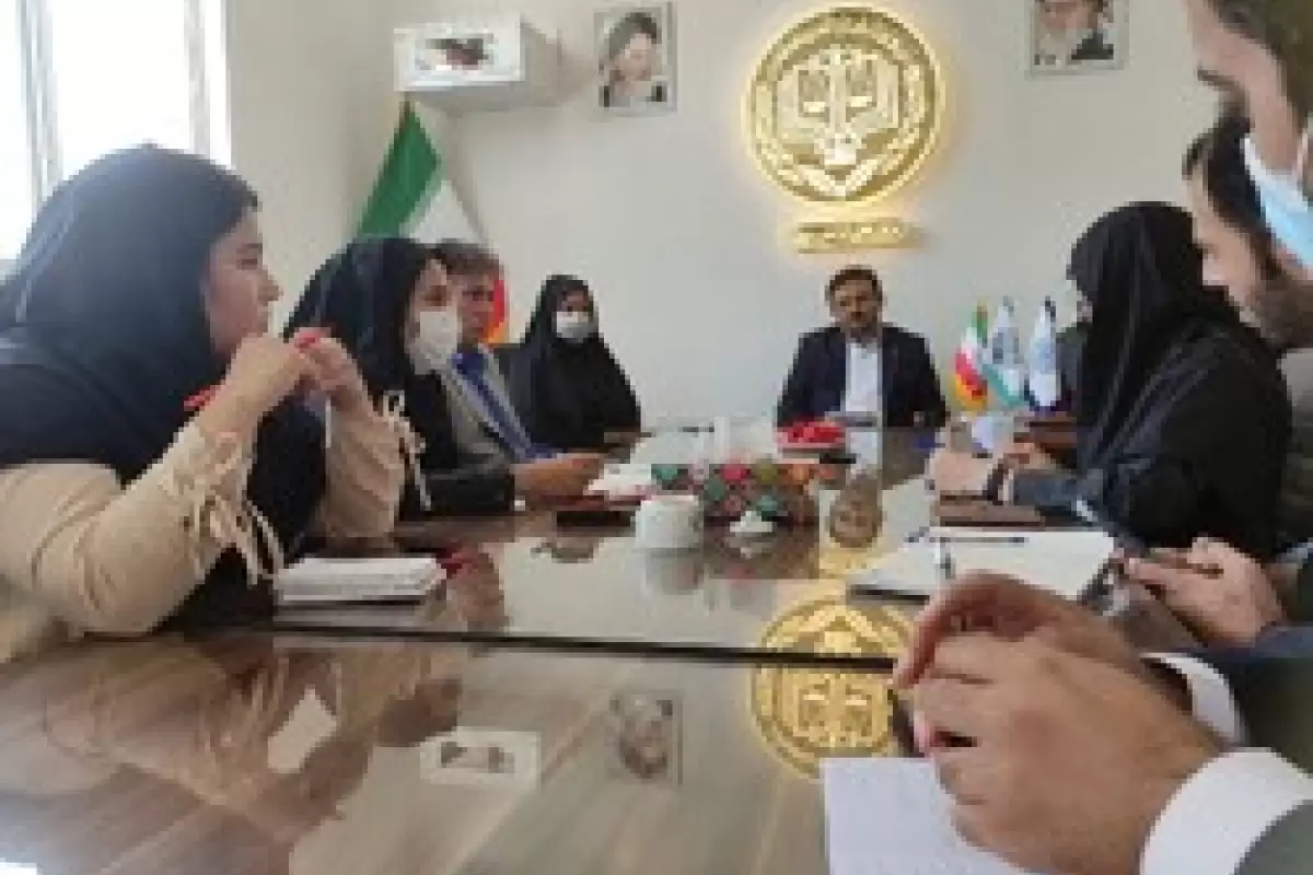 ۱۲ پایگاه حقوقی رایگان در حاشیه شهر مشهد فعال است
