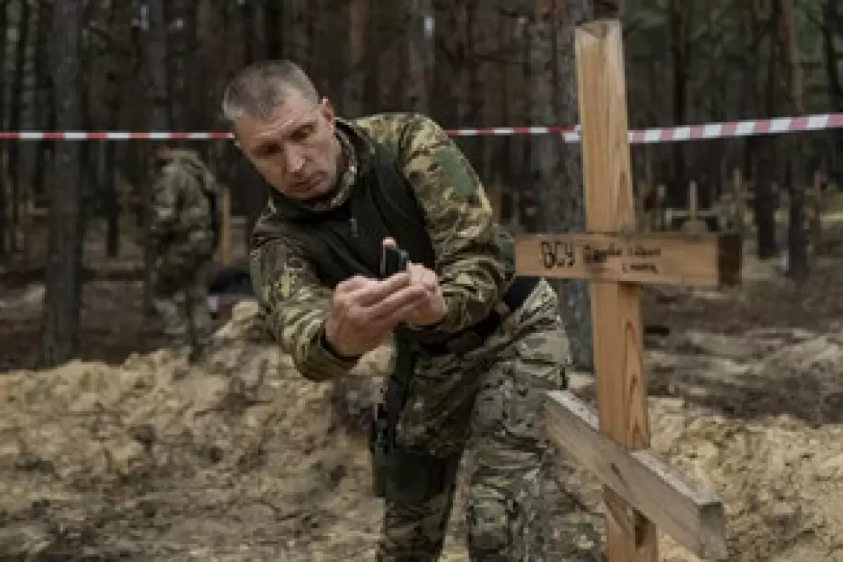 کشف گور دسته‌جمعی سربازان اوکراینی در ایزیوم
