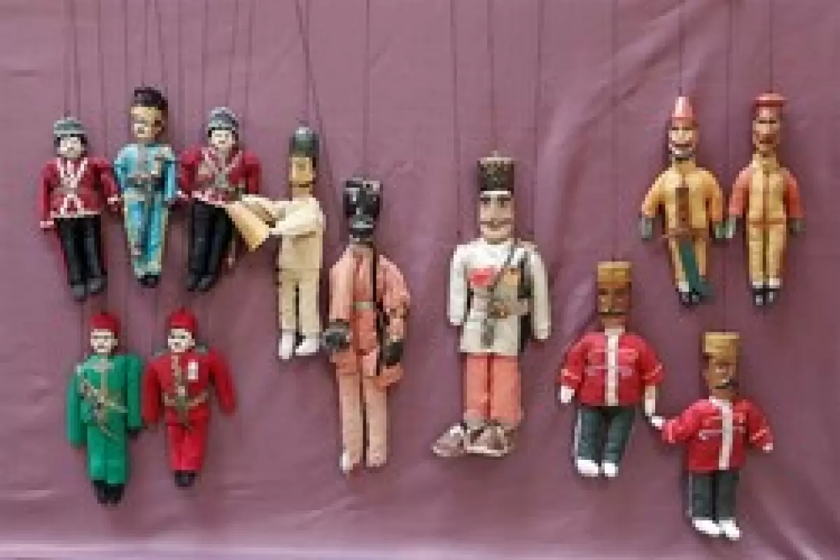 ۲ هزار عروسک از ایران و جهان در کاخ نیاوران نمایش داده می‌شود