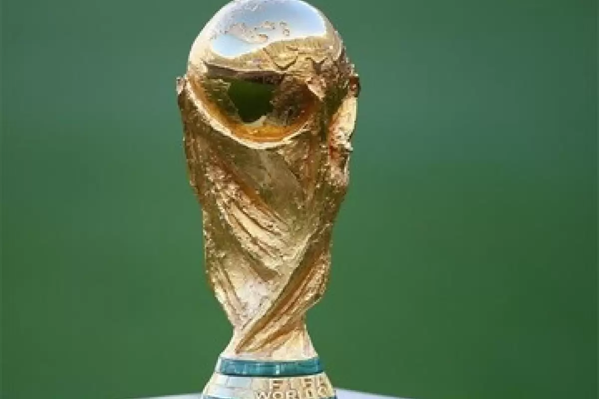 ۶ ماه زندان برای تماشای بازی انگلیس-ایران در جام جهانی!