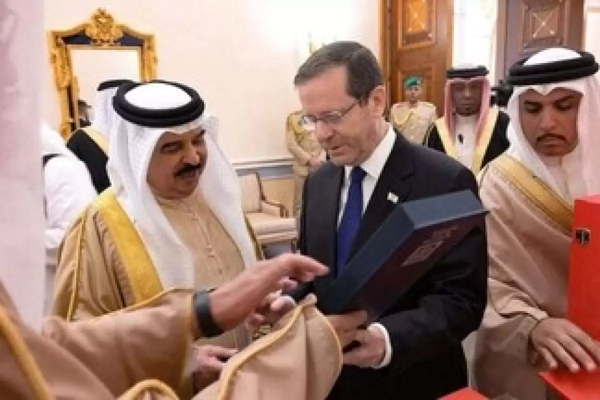 پیام مکتوب رئیس رژیم صهیونیستی برای پادشاه بحرین