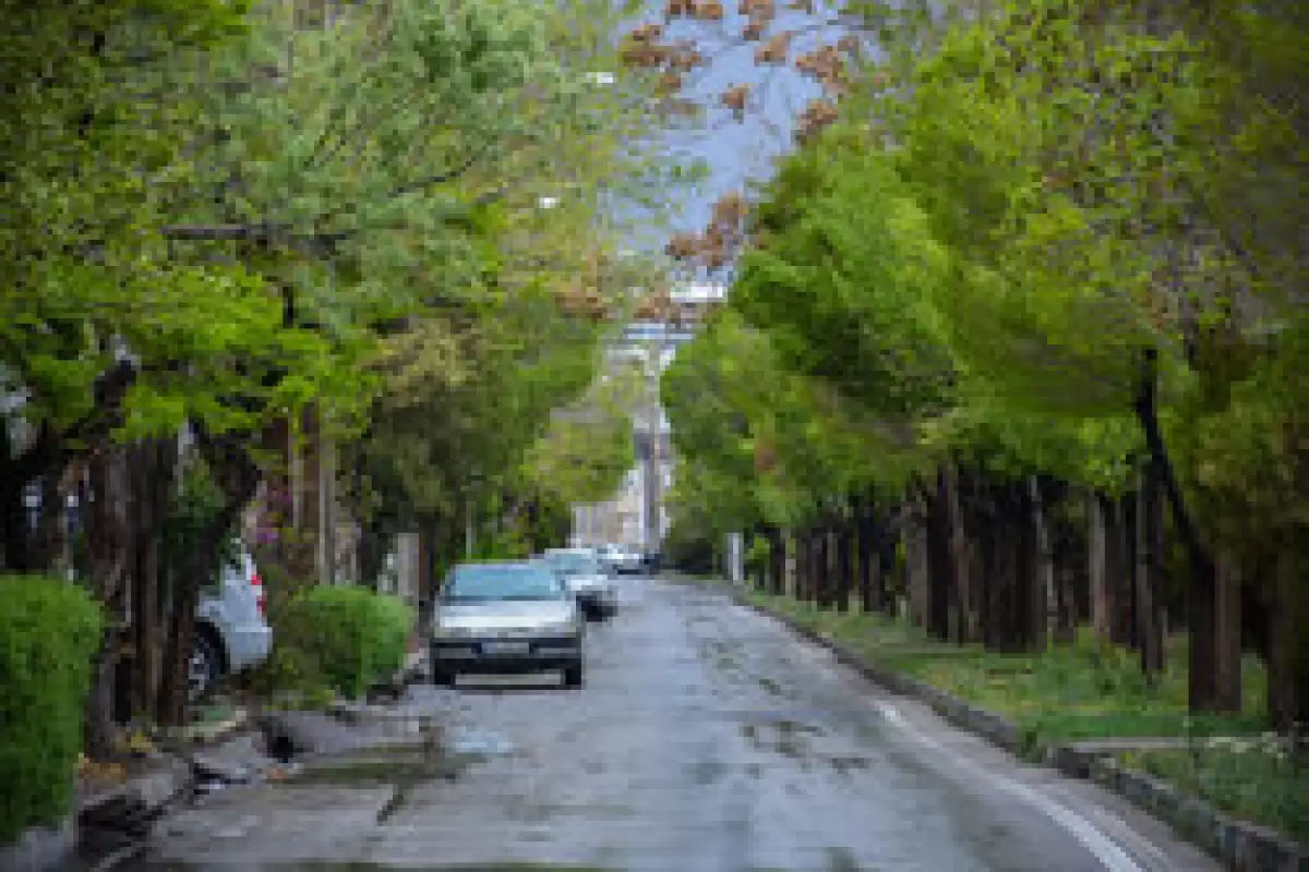 تشدید بارش‌ باران در نواحی غربی کشور/ رعدوبرق و وزش باد در تهران