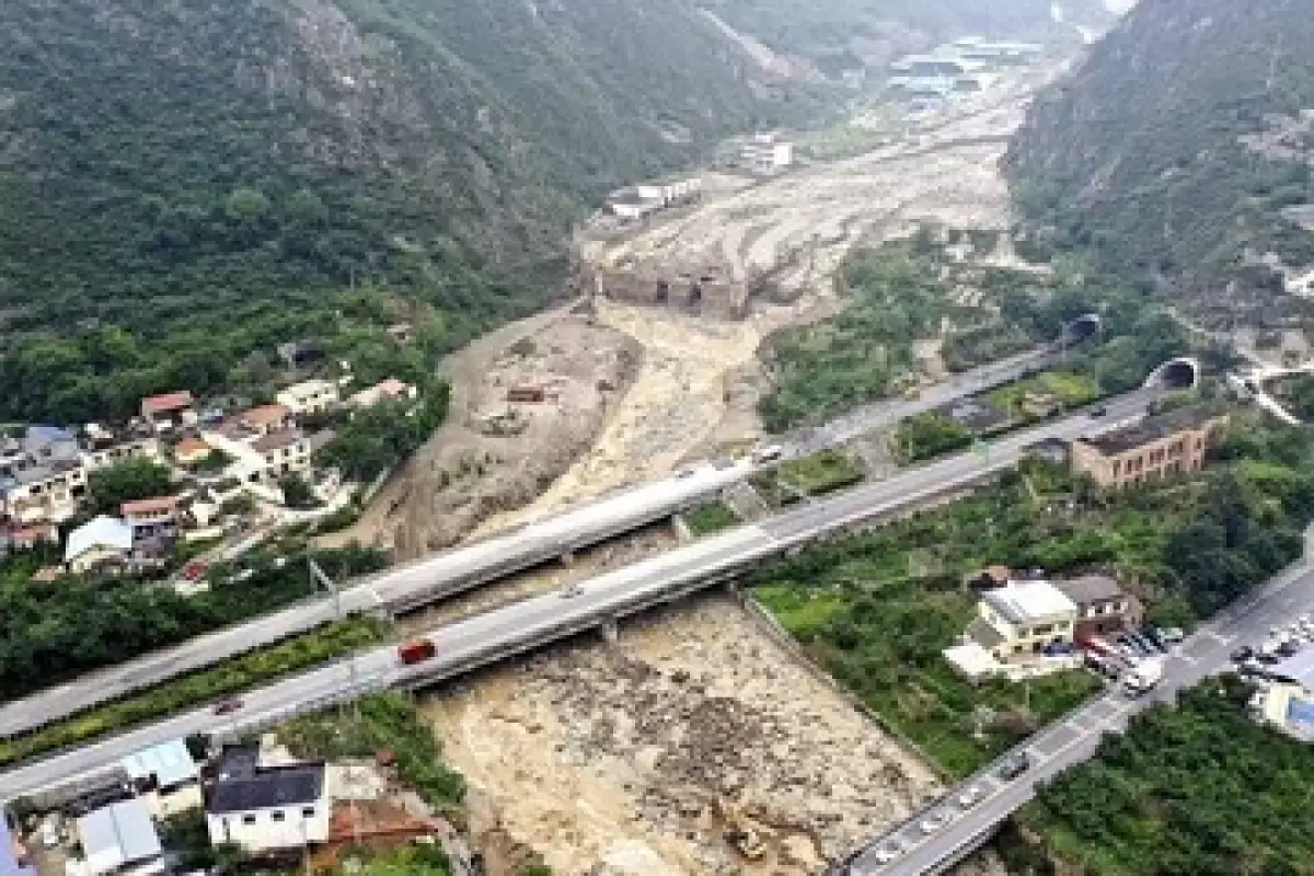 ۴ کشته و ۳ مفقود در پی رانش زمین در جنوب غربی چین