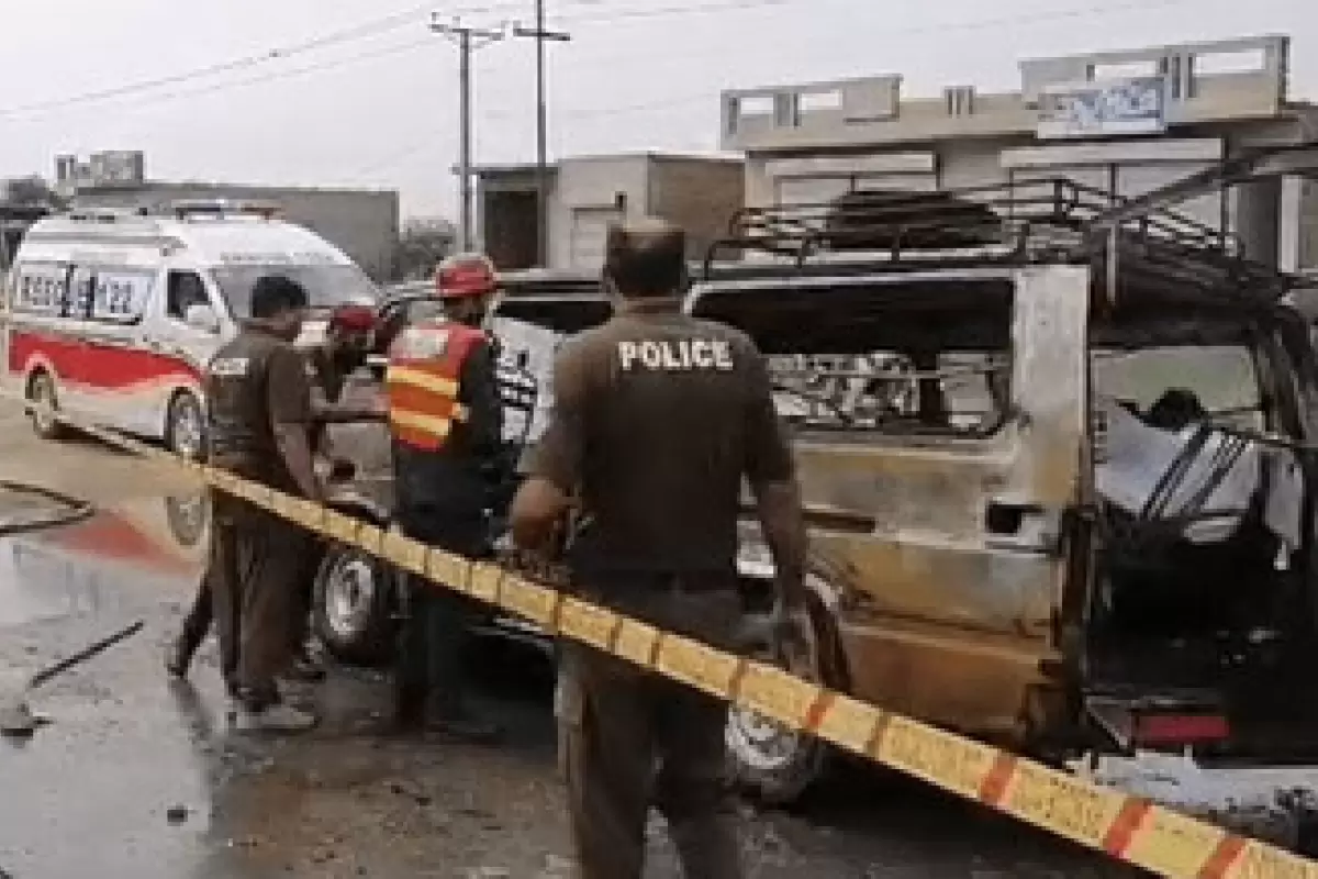 ۷ نفر بر اثر انفجار سیلندر گاز یک ون کشته شدند