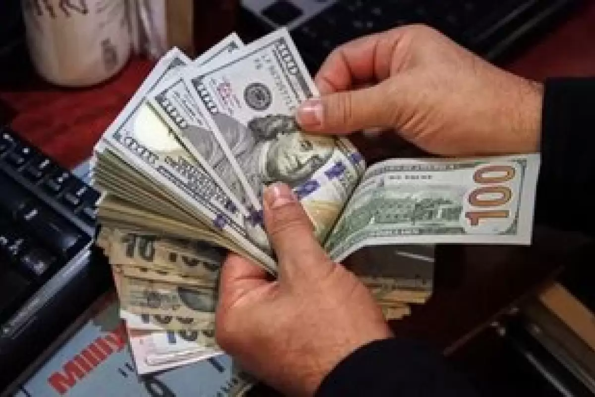 سیاسی جدید، قیمت دلار را به کدام سمت می‌برد؟ / بمباران خبری در تعطیلی بازار!