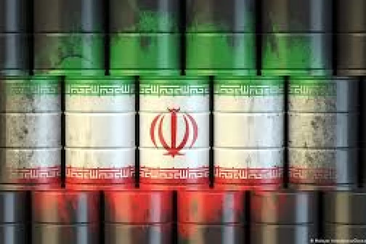 توافق نانوشته ایران و امریکا؛ مقامات کاخ سفید می گویند تحریم نفت تهران را شُل کرده‌اند