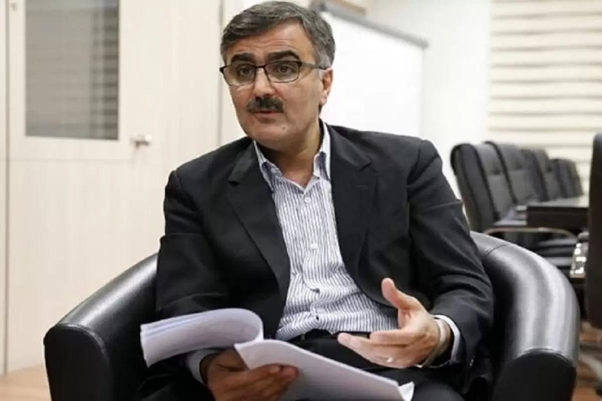 واکنش رئیس بانک مرکزی به ادعای رئیسی در مورد پول‌های بلوکه شده ایران