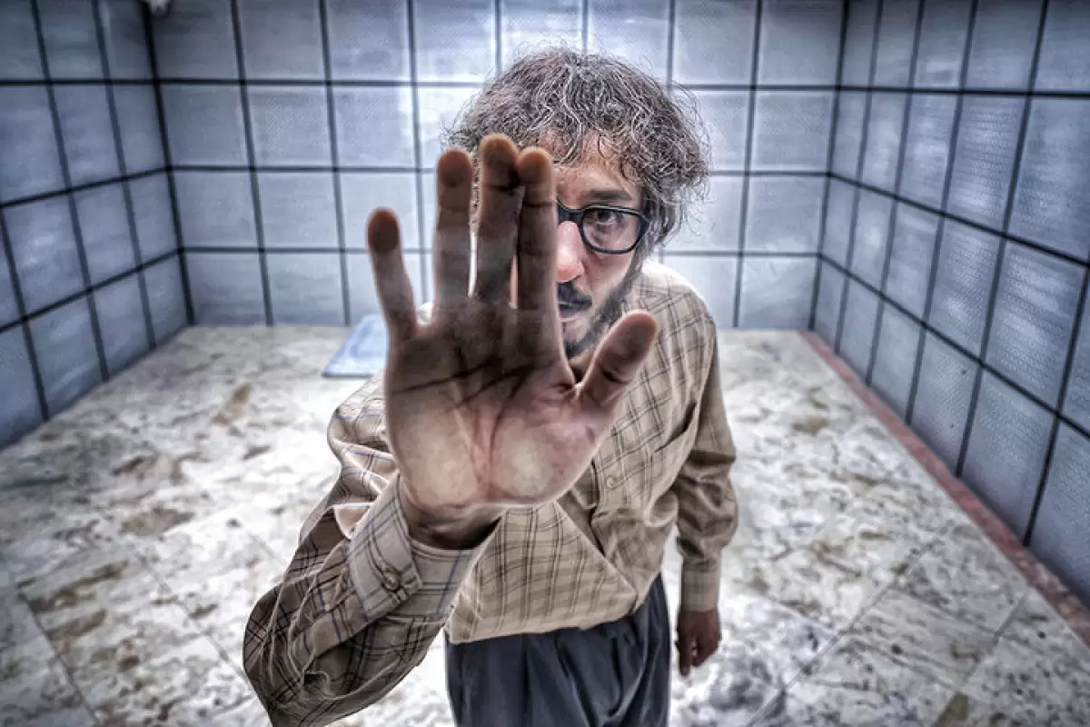 «مرد عینکی» با بازی بهرام افشاری در مراحل فنی