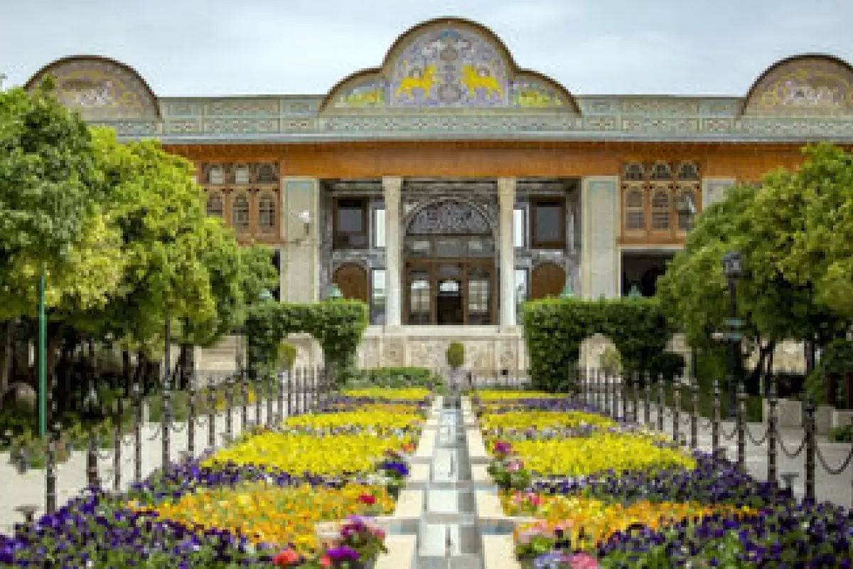 بازداشت مدیر باغ نارنجستان قوام شیراز به دلیل هتک حرمت بانوی محجبه