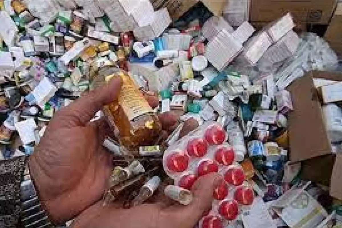 آمار هولناک مرگ بر اثر مصرف داروهای مجاز در ایران