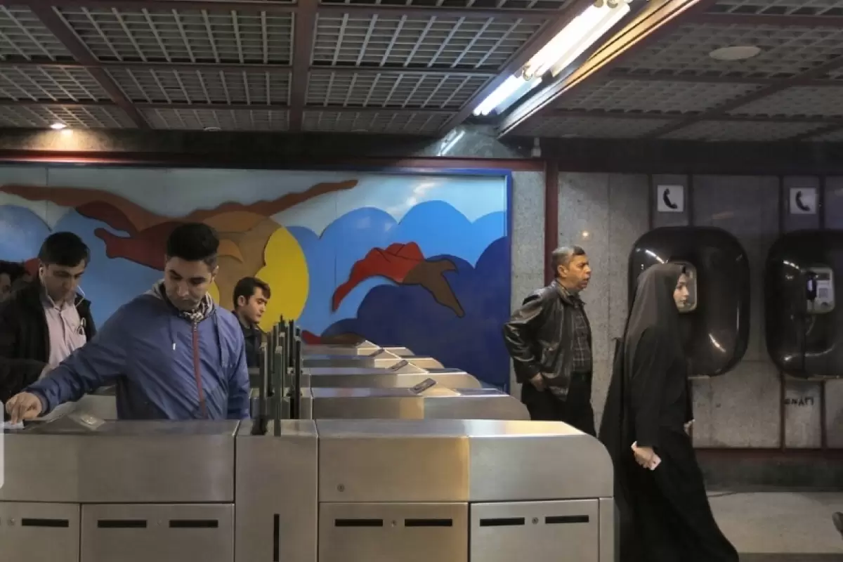 اعتراض قابل‌تامل مسافران مترو به یک ممنوعیت جدید در واگن زنان + تصویر