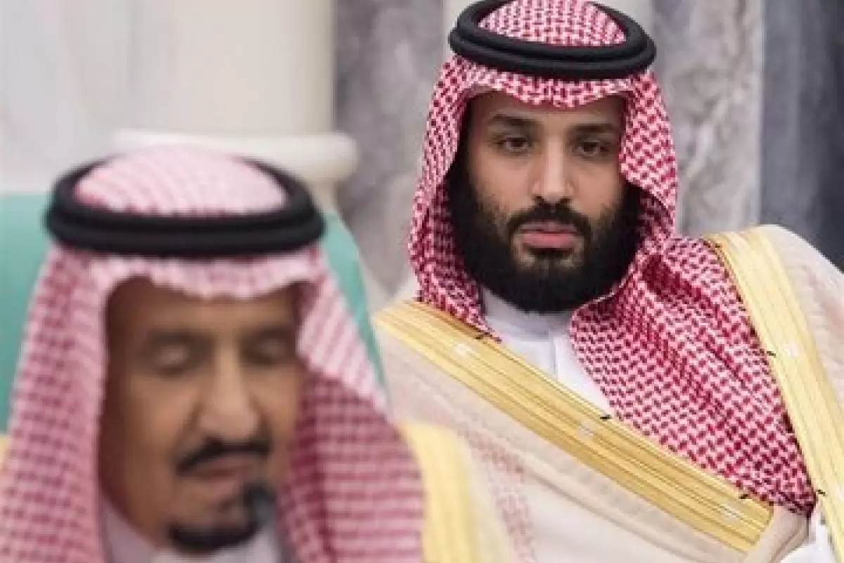 (عکس) ساعت سفارشی طرح اسلامی بن‌سلمان