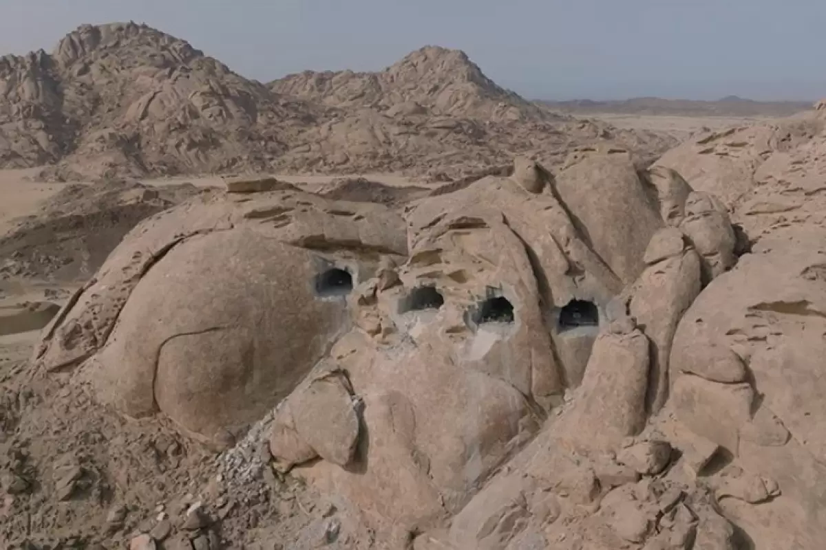 ۵ پروژۀ رؤیایی در عربستان؛ از «شهر عمودی» تا «غار‌های مدرن»