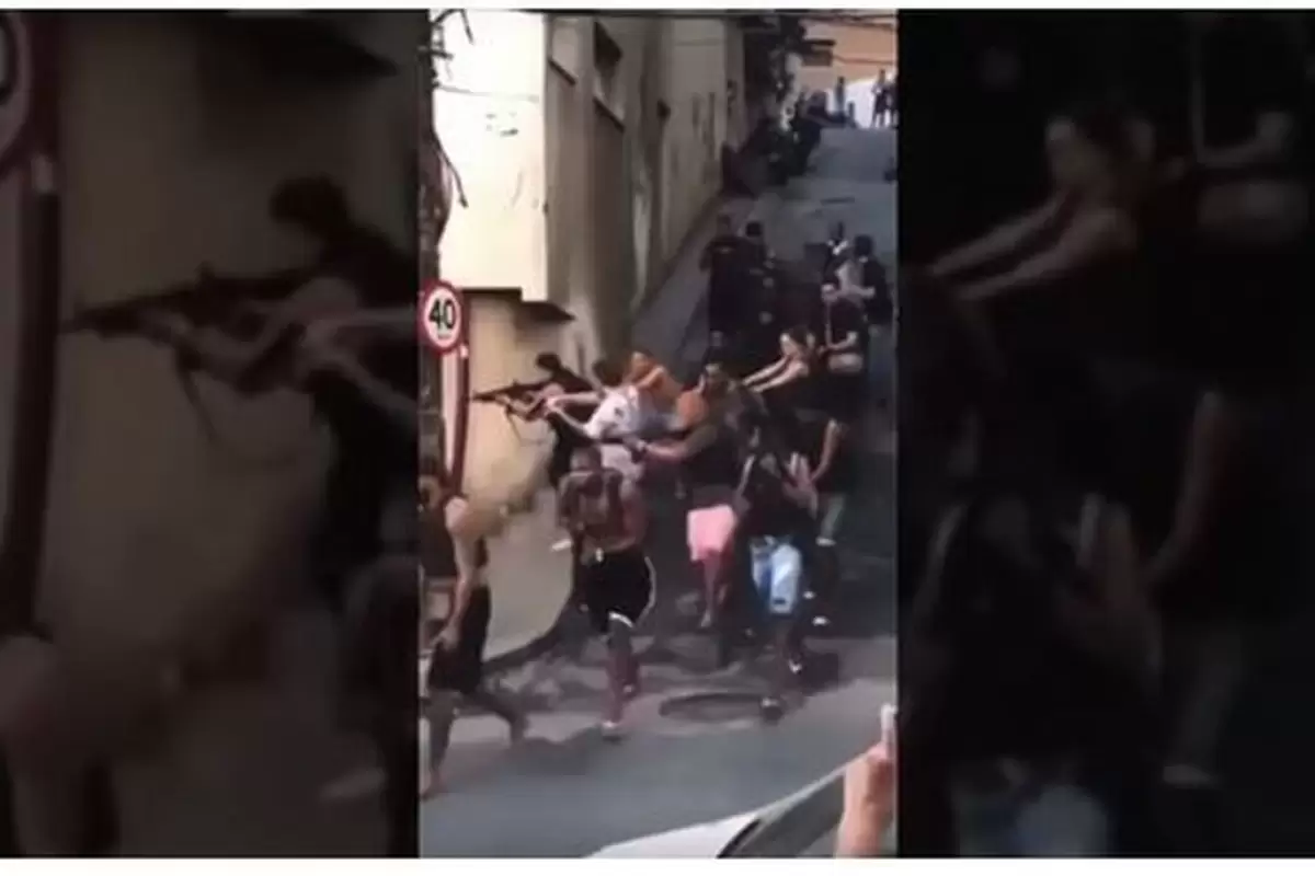 (ویدیو) لحظه غافلگیر شدن پلیس در مقابل قاچاقچیان مسلح