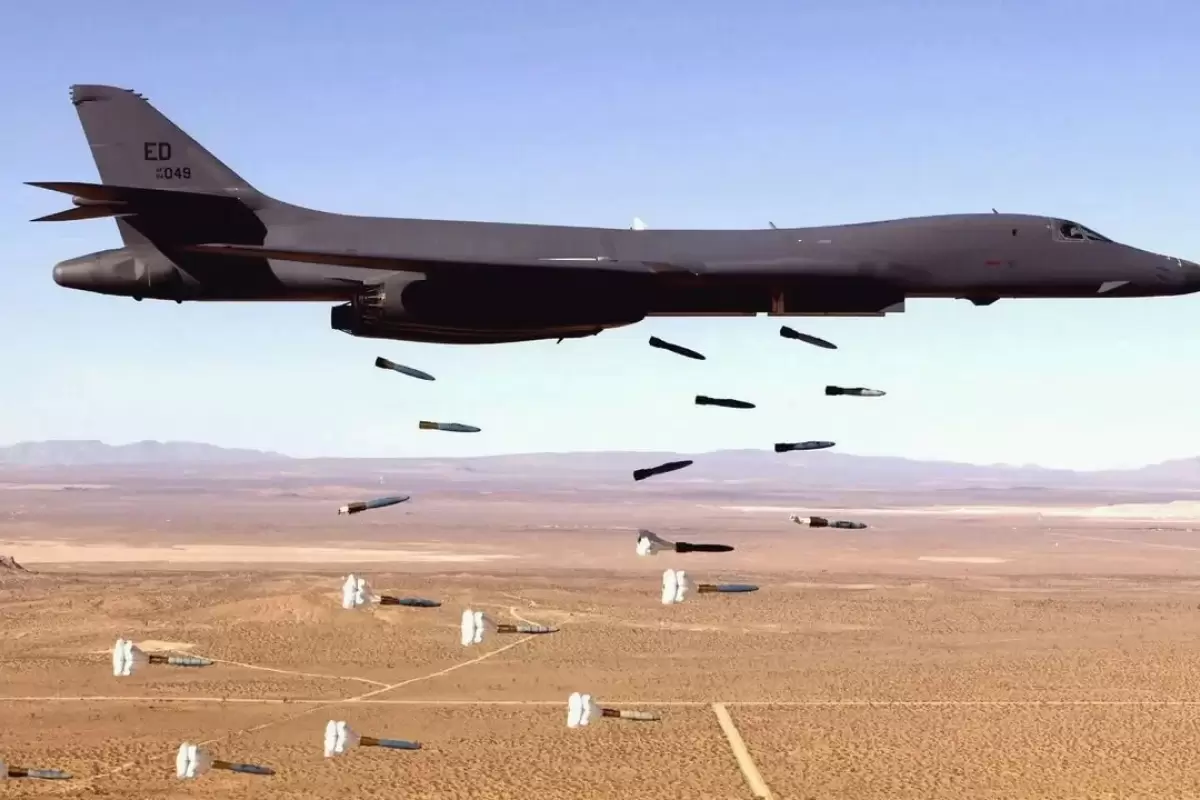 (ویدئو) لحظه تیک آف، فرود و سوخت گیری حیرت انگیز بمب افکن بی ۱ لنسر