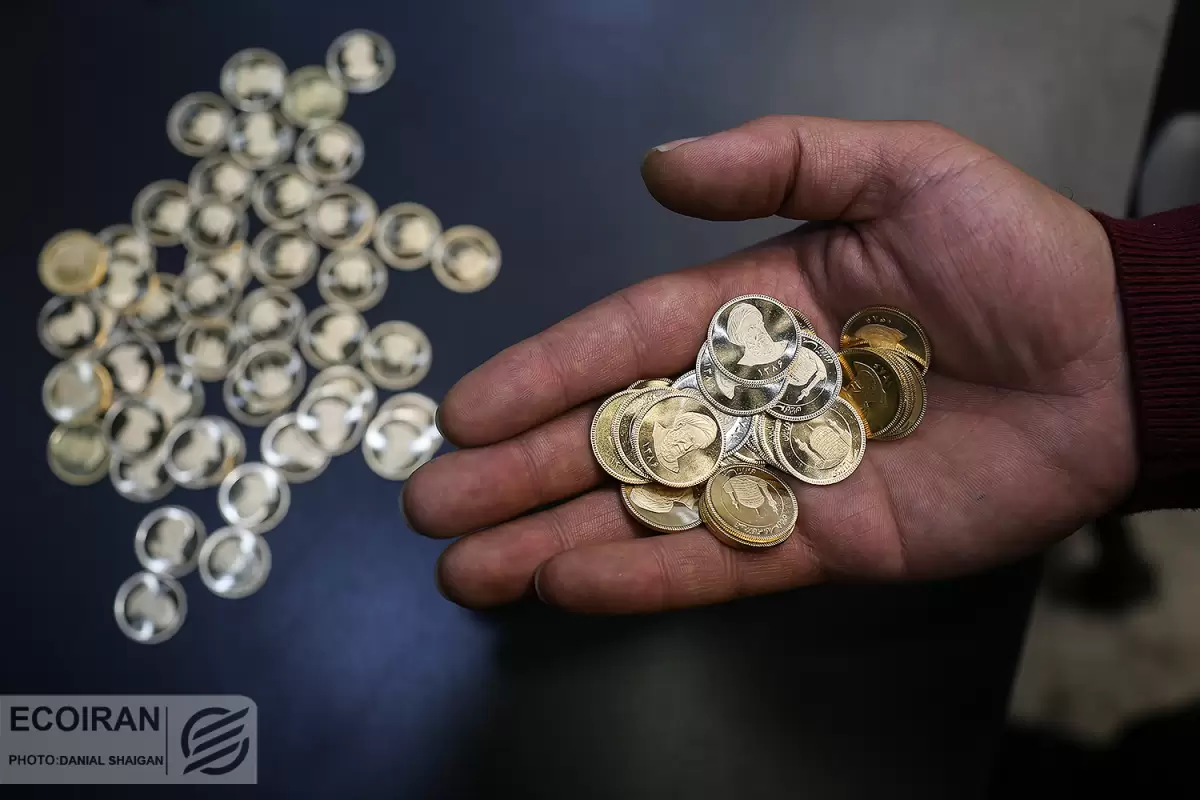 کاهش وزن آرام سکه در بورس