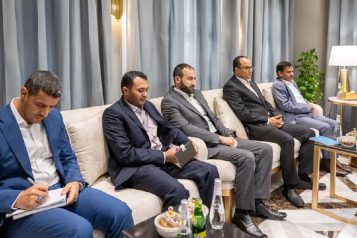 توافق برای پایان جنگ در یمن؛ دیدار شاهزاده سعودی و هیئت صنعا