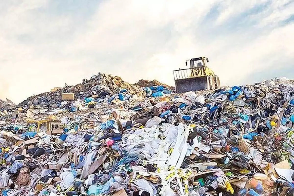 آخرین وضعیت کارگران کارخانه زباله‌سوزی آرادکوه بعد از انفجار؛ سه کارگر جان باختند