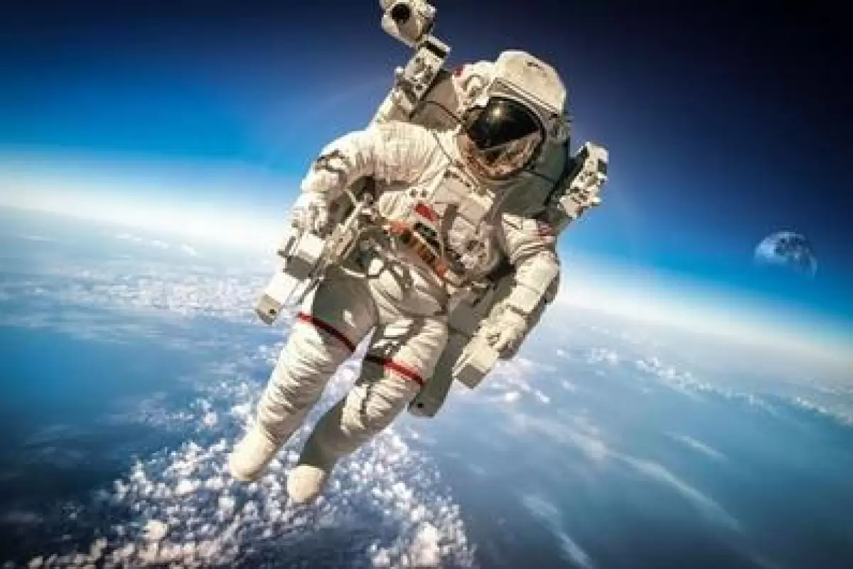 ( ویدیو) لحظه‌های دیدنی از فضانوردانی که از فضا به زمین بازگشته‌اند