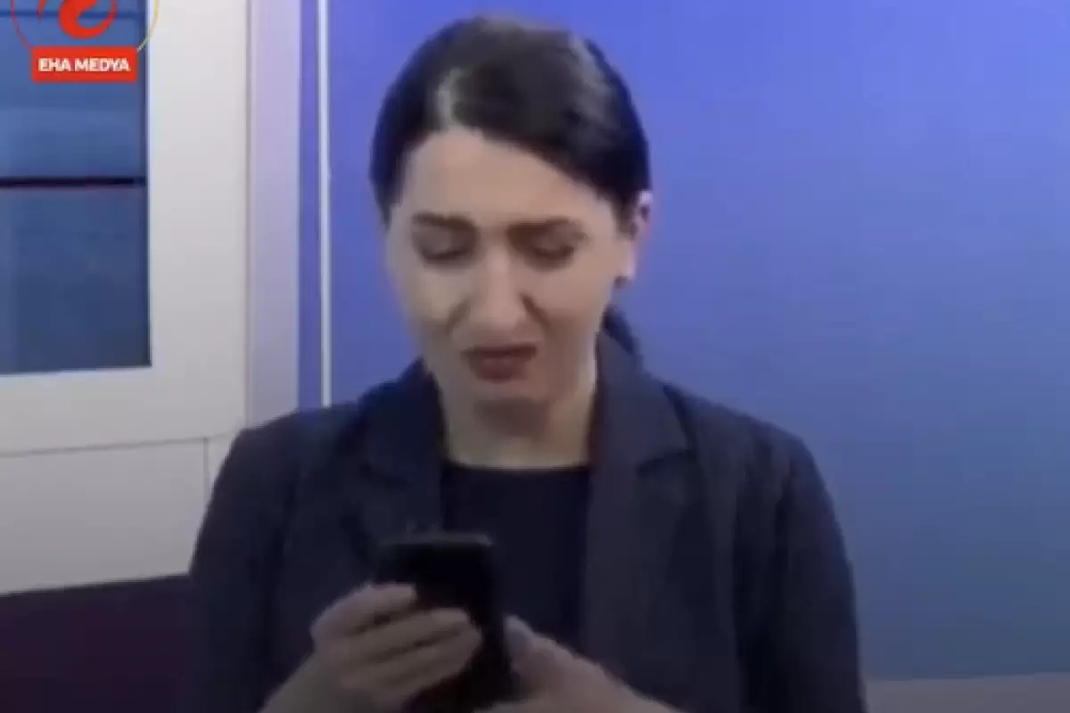 ( ویدیو) خبری که اشک خانم مجری را روی آنتن زنده درآورد