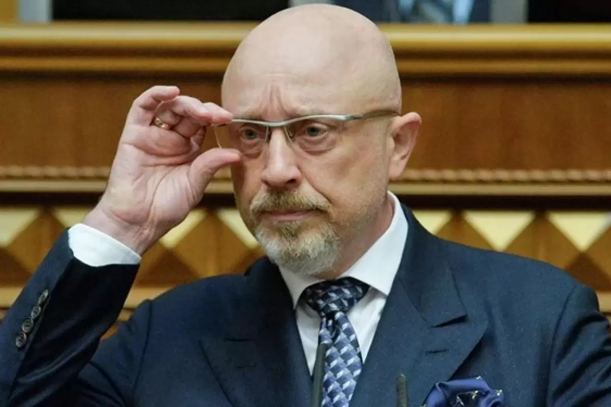 زلنسکی وزیر دفاع اوکراین را برکنار کرد