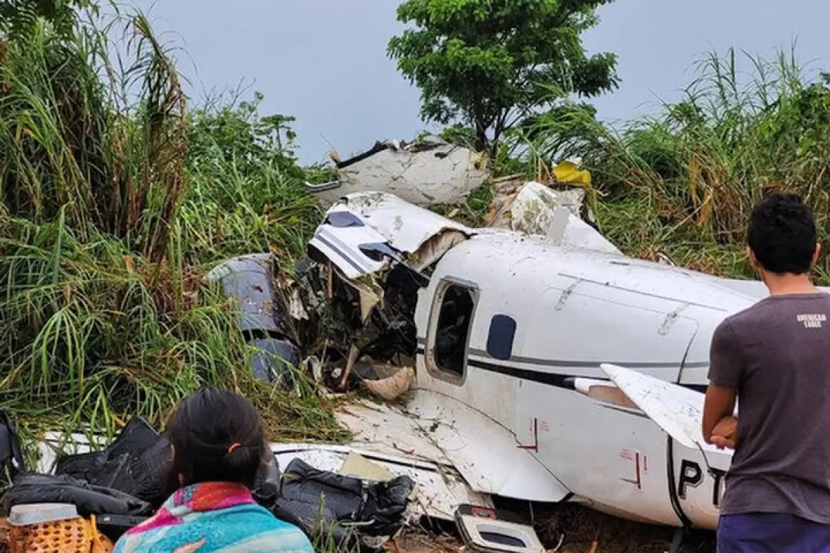 ببینید | اولین ویدیو از سقوط هواپیما در برزیل با ۱۴ کشته