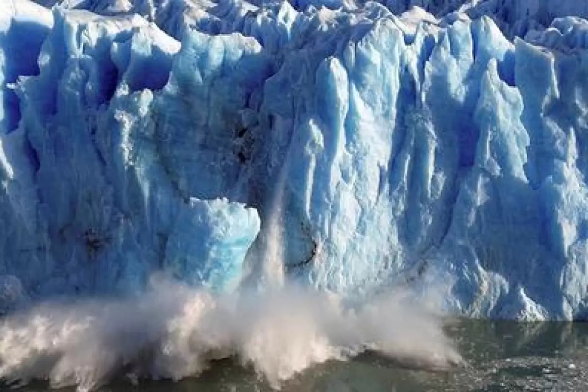 ( ویدیو) چشم انداز‌هایی از یخچال‌های طبیعی در گرینلند