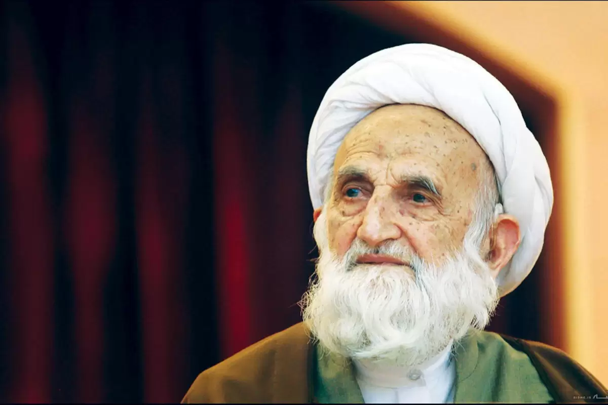 کدام روحانی پسرش را به خاطر حمایت از میرحسین موسوی به خانه راه نداد؟