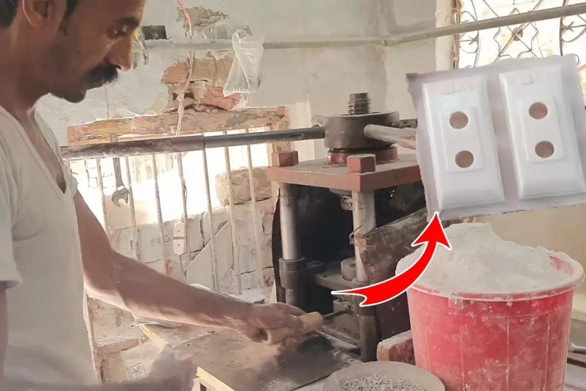 (ویدئو) فرآیند تولید پریز برق در یک کارگاه محلی