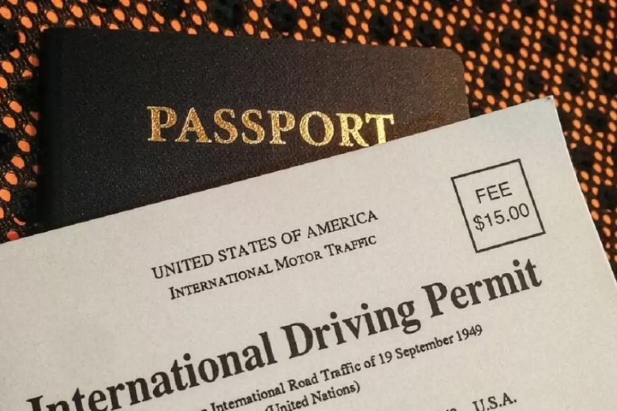 گواهینامه بین‌المللی چیست؟ مدارک لازم + هزینه و نحوه ثبت‌نام