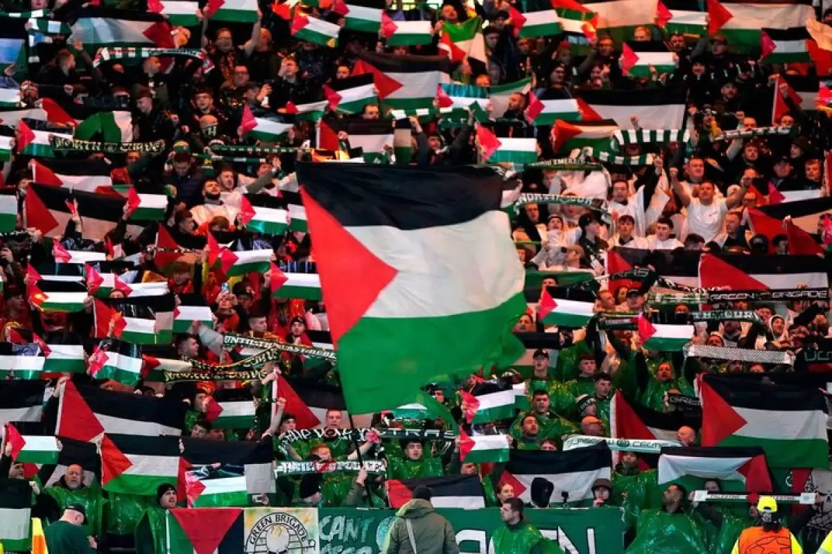 ببینید | حمایت گسترده هواداران اروپایی از مردم فلسطین