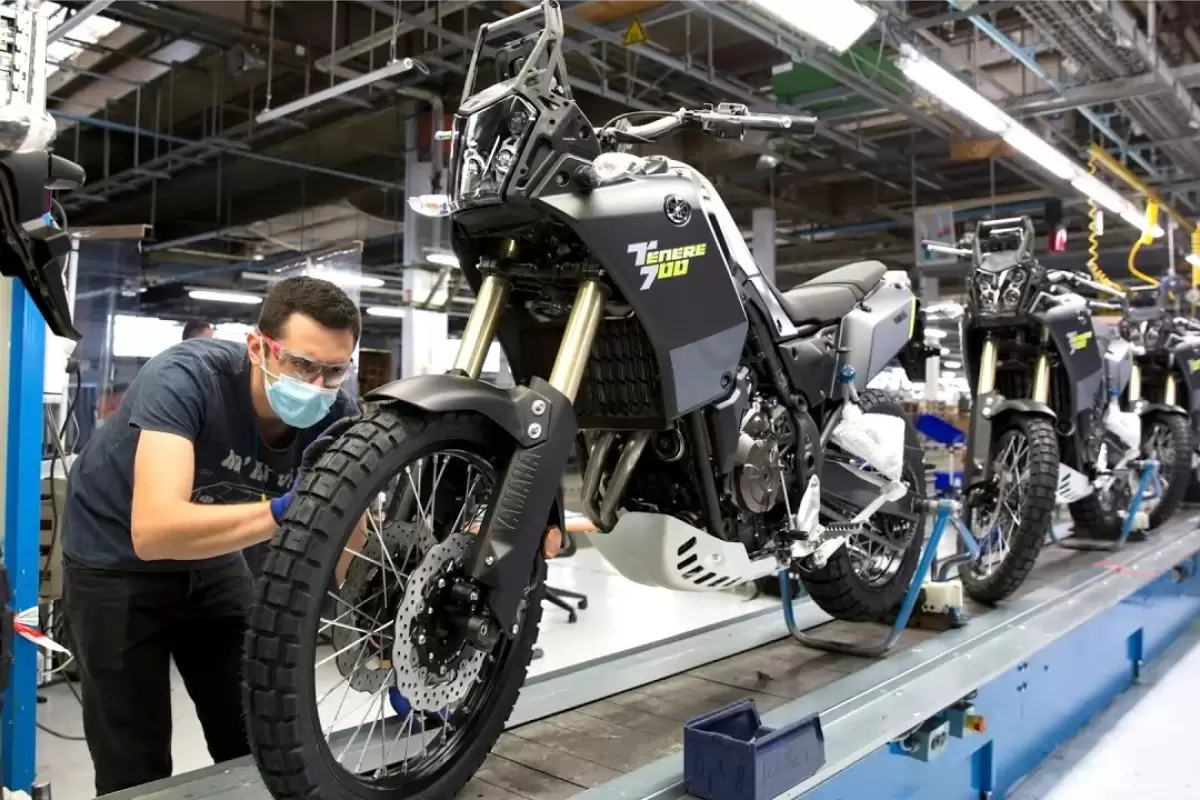 (ویدئو) فرآیند شگفت انگیز تولید موتور سیکلت های مشهور یاماها ژاپنی
