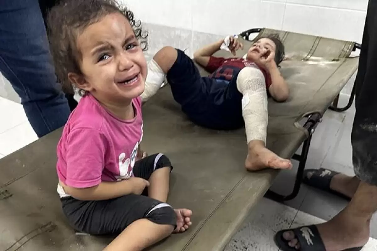 ببینید | جملات خاص گزارشگر فوتبال برای کودکان غزه