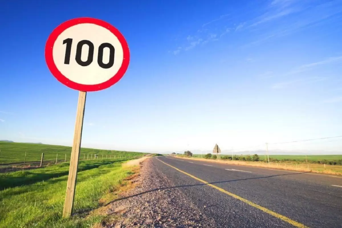 (ویدیو) حداکثر سرعت مجاز در جاده‌های دنیا چقدر است؟