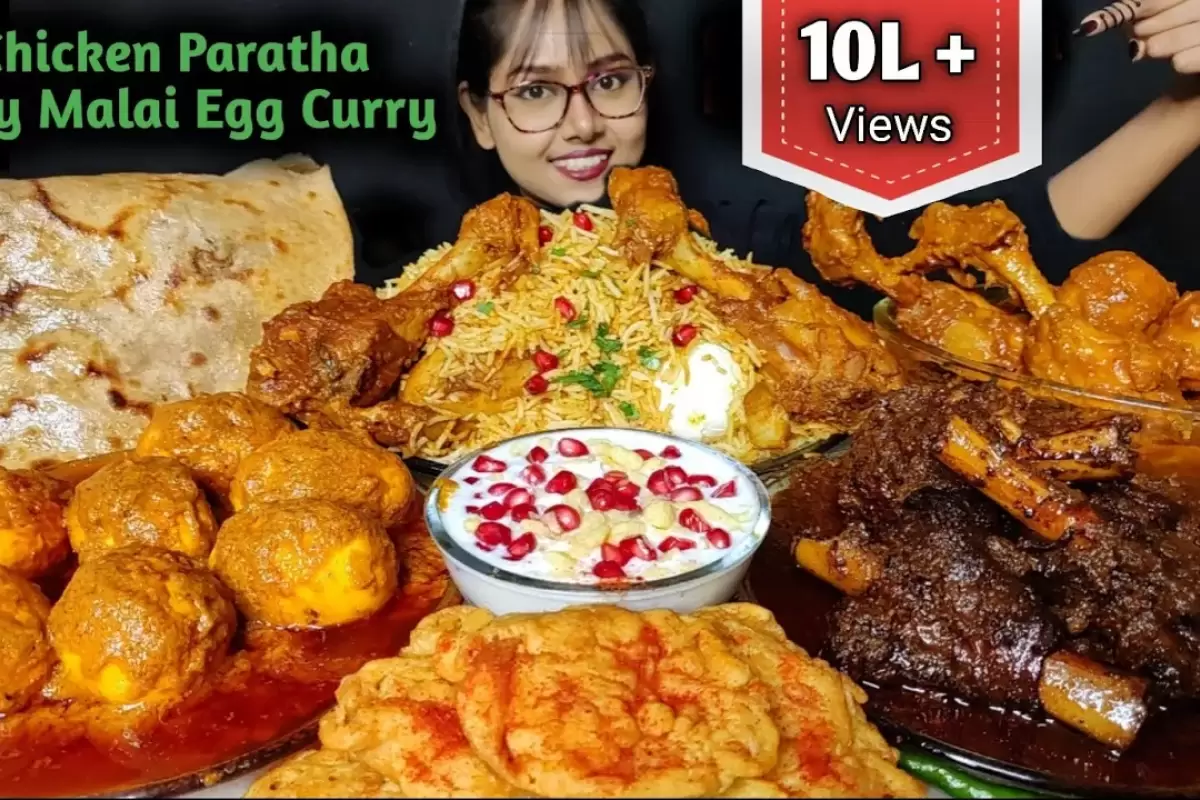(ویدئو) غذا خوردن با صدا؛ خوردن 8 کیلوگرم مرغ کاری، گوشت، تخم مرغ و برنج توسط دختر مشهور هندی