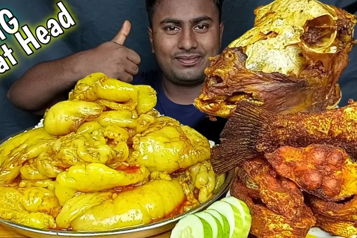 (ویدئو) جوان بنگلادشی یک دست کله پاچه را با 3 کیلو چربی، ماهی و برنج خورد!