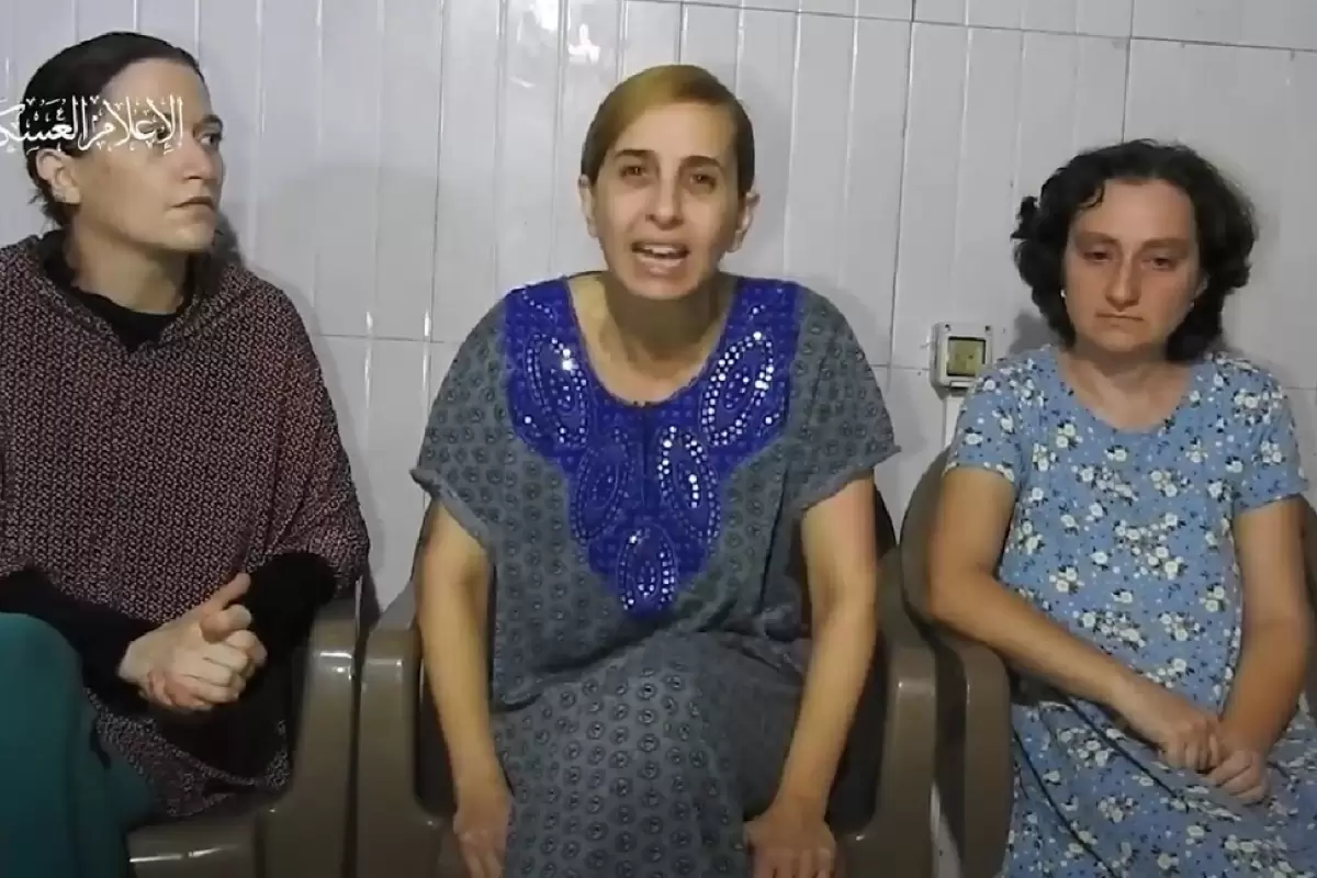 (ویدئو) حماس تصاویری از سه اسیر زن اسرائیلی منتشر کرد