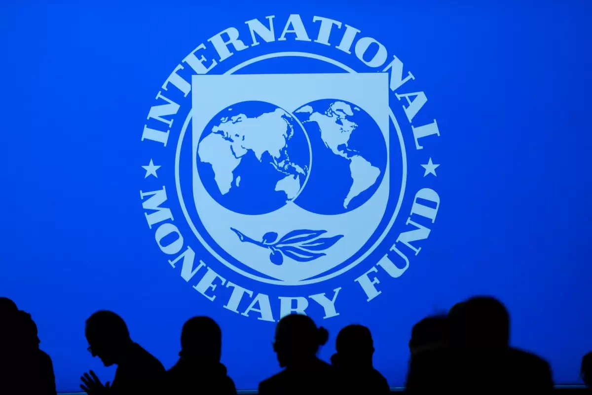 پیش‌بینی صندوق بین‌المللی پول از کاهش رشد اقتصادی ایران