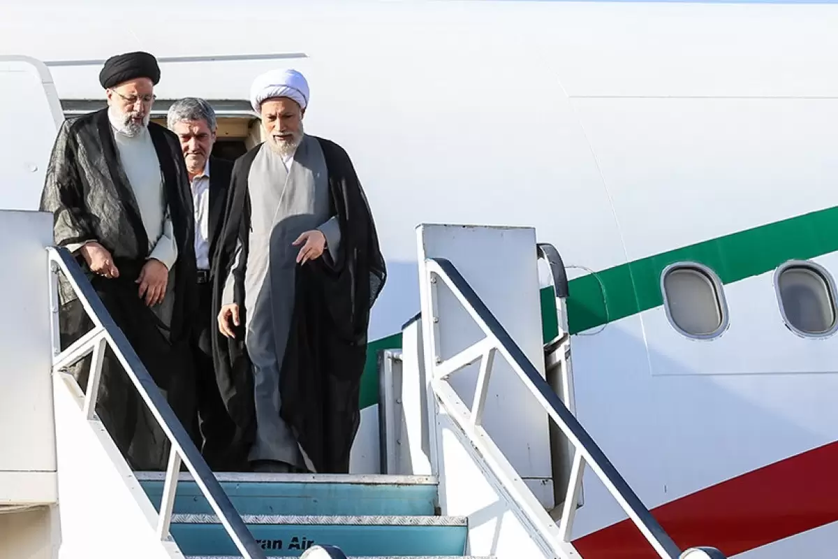 استقبال بازیگر معروف شیرازی از رئیسی در فرودگاه شیراز + عکس